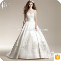 Горячая Распродажа Белый V Шеи Органзы Атласная Бальное Платье С Длинным Поезд Вышитые Свадебное Платье